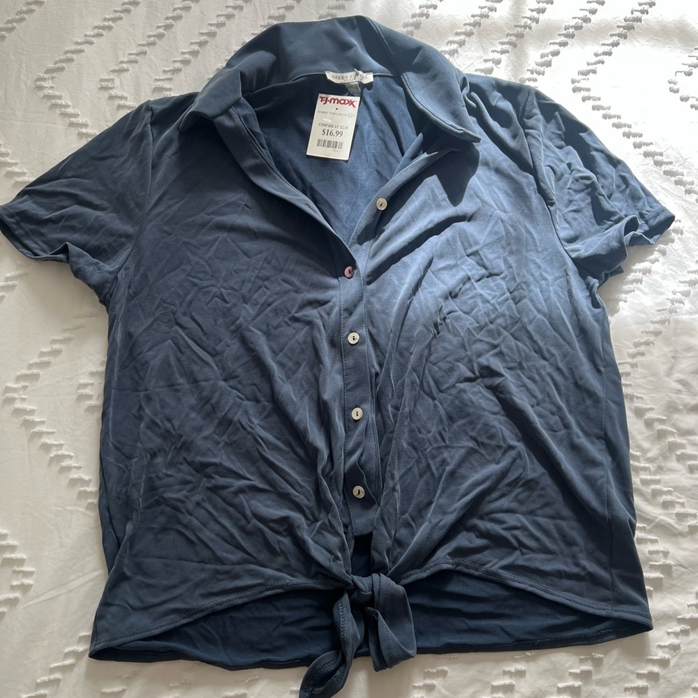 Green Envelope Tie Front Top